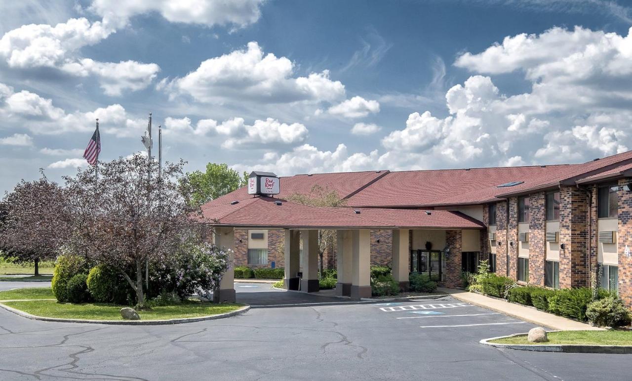 Motel Red Roof & 2*